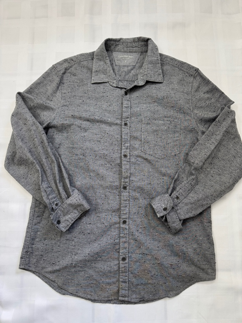 Calvin Klein Gray Speckled Texture Long-Sleeve Button-Down Shirt